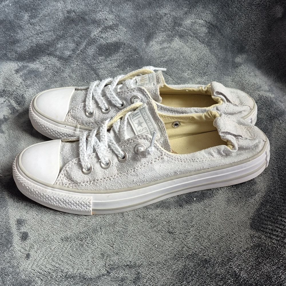 Converse Women's 8 Grey and White Scrunch Sneaker - Picture 6 of 8